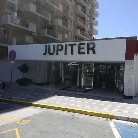 Jupiter. Moderno Estudio. Vistas Al Mar Y Montana 贝纳尔马德纳 外观 照片